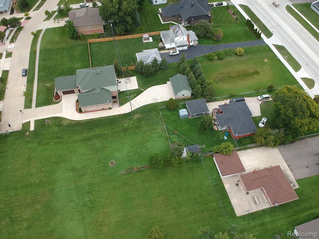5238 Windmill Drive Property Photo 2