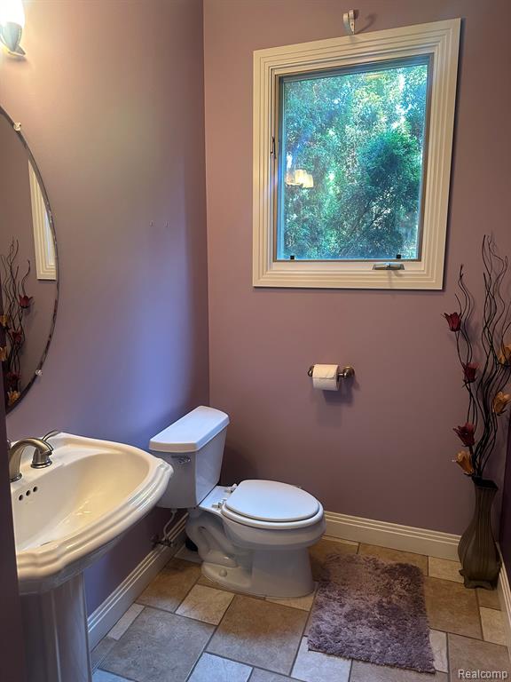 5238 Windmill Drive Property Photo 8