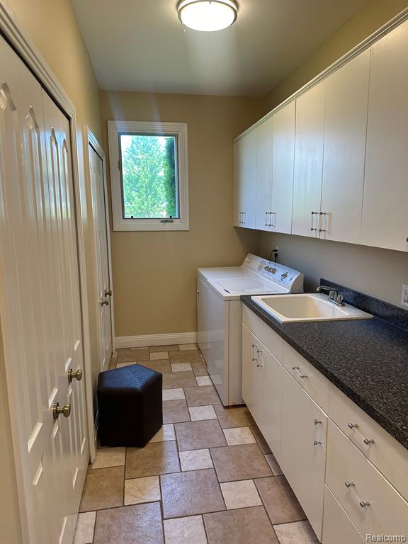 5238 Windmill Drive Property Photo 10