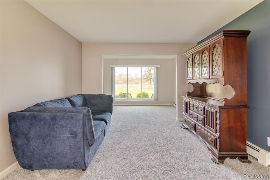 26902 Sandy Hill Property Photo 5