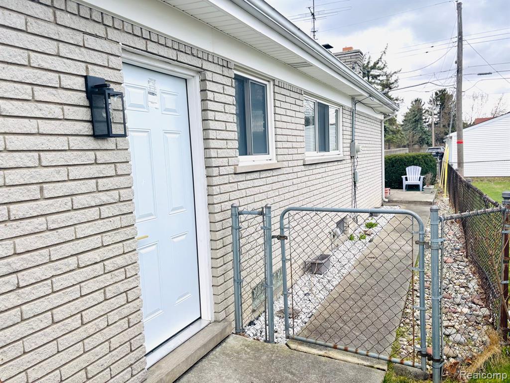 31091 Shawn Drive Property Photo 5