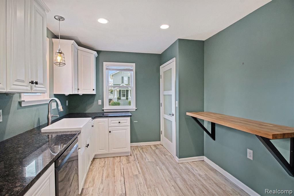 1500 Kenton Street Property Photo 6