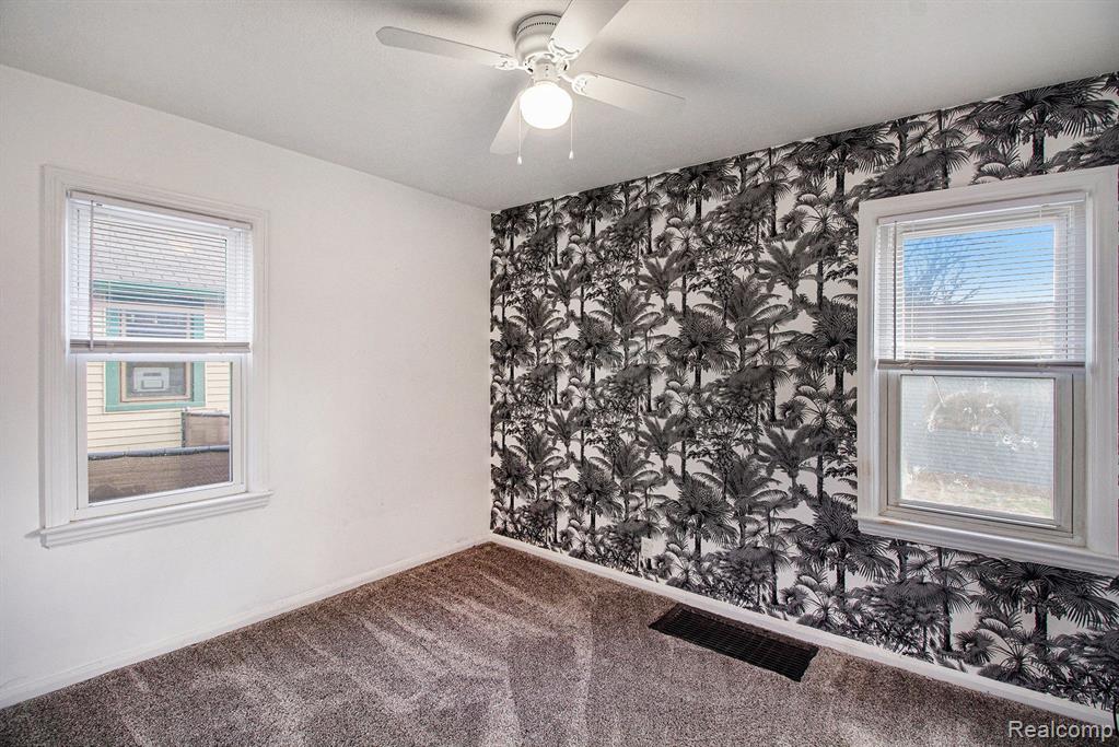 1500 Kenton Street Property Photo 8