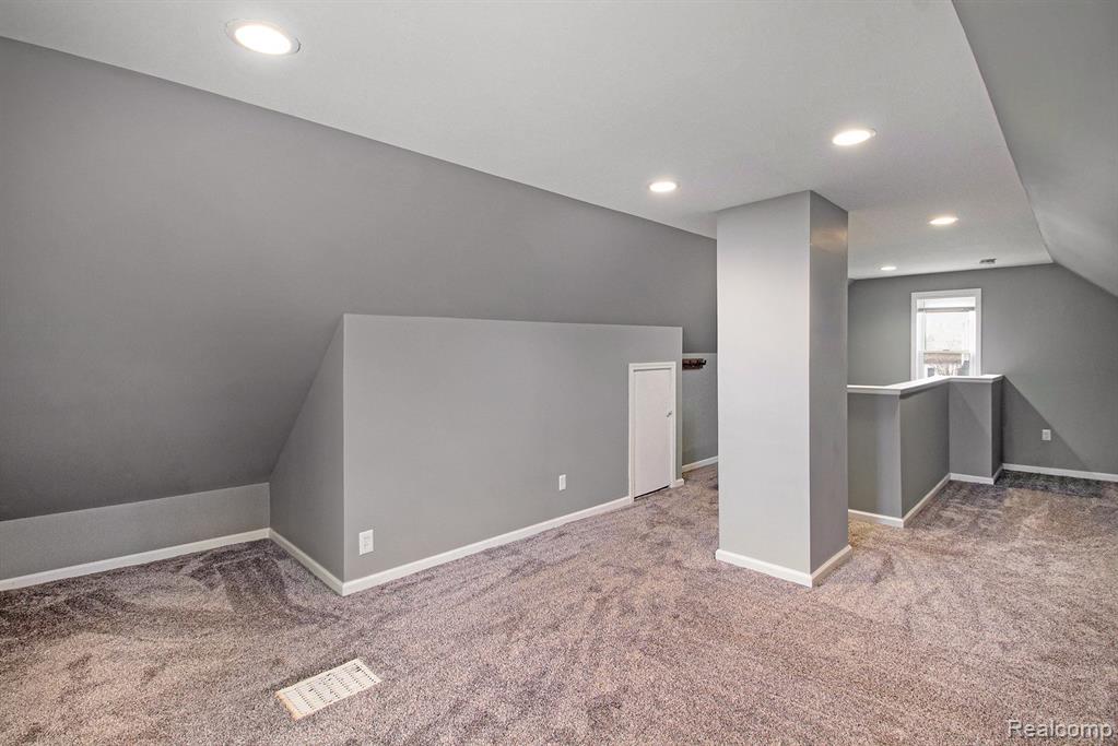1500 Kenton Street Property Photo 14