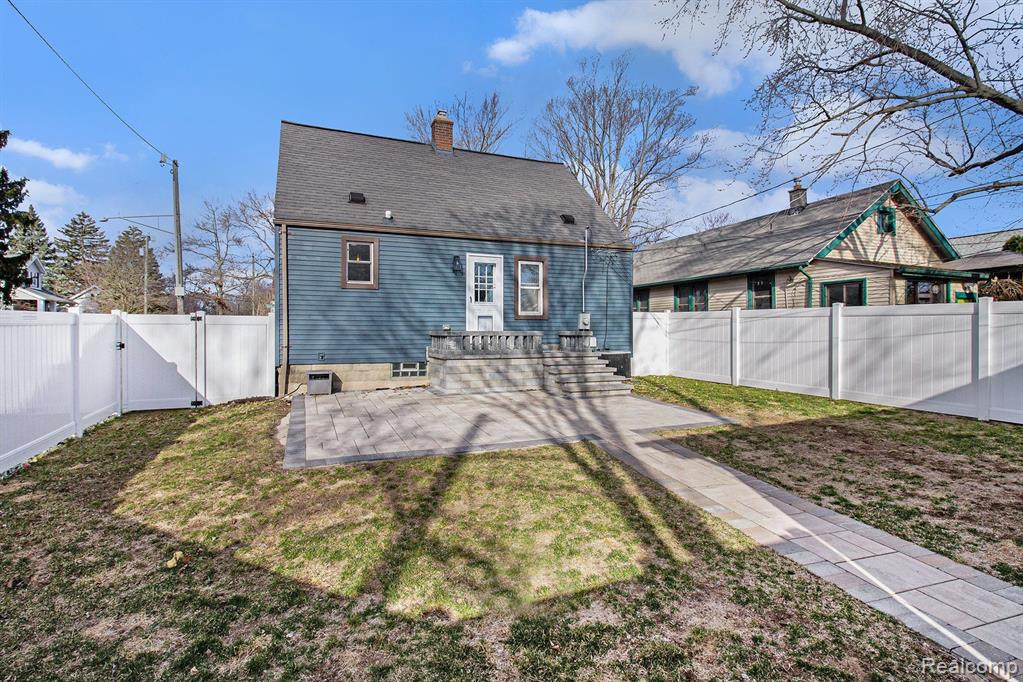 1500 Kenton Street Property Photo 19