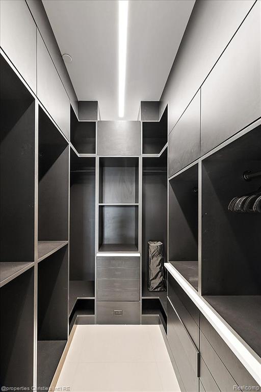 34901 Woodward Avenue Property Photo 49