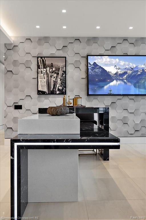 34901 Woodward Avenue Property Photo 71