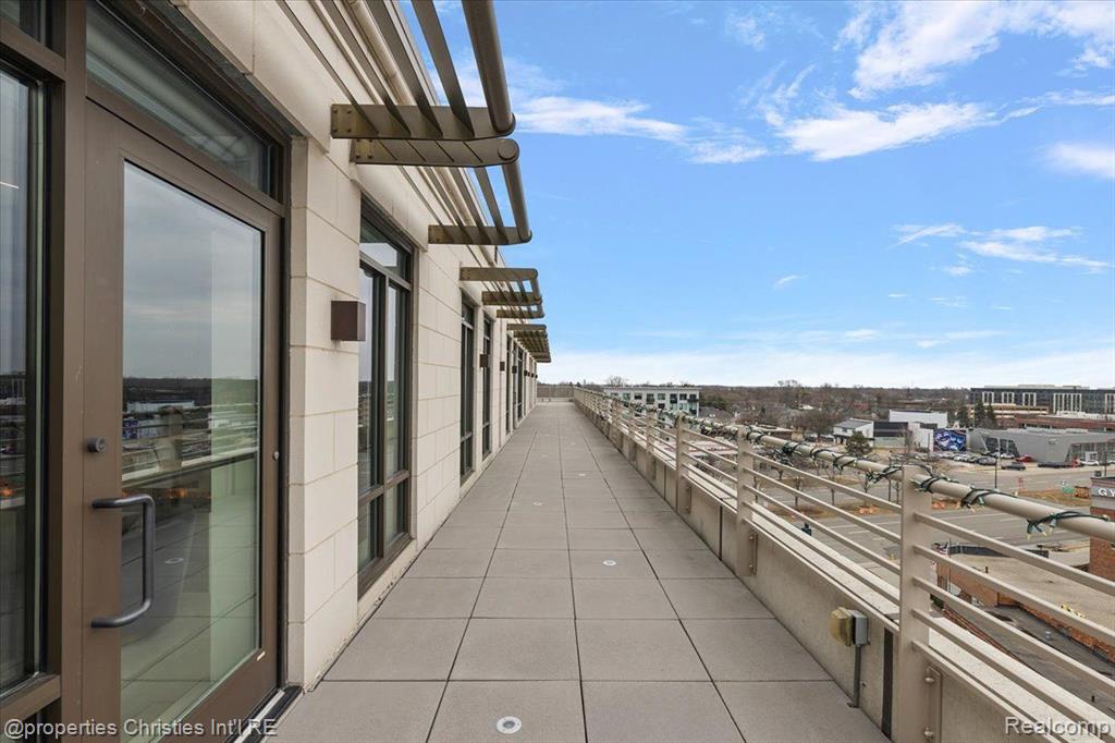 34901 Woodward Avenue Property Photo 90