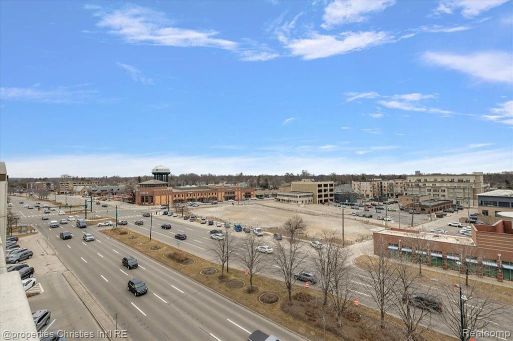 34901 Woodward Avenue Property Photo 94