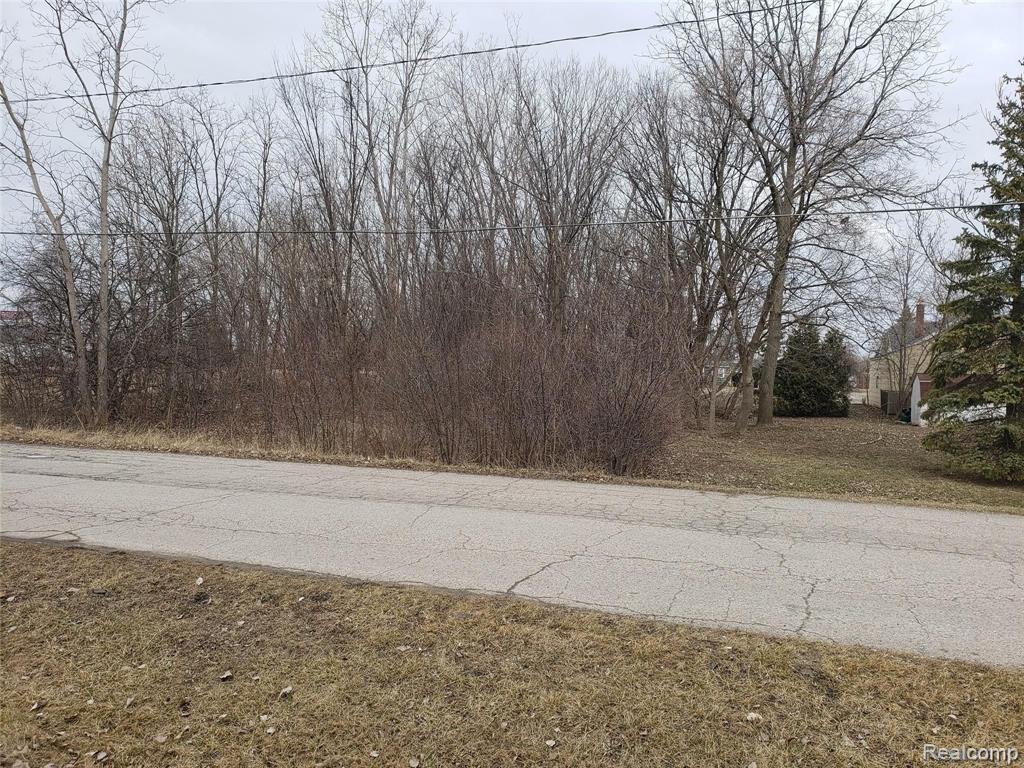 00 Lincoln Manor Drive Property Photo 4