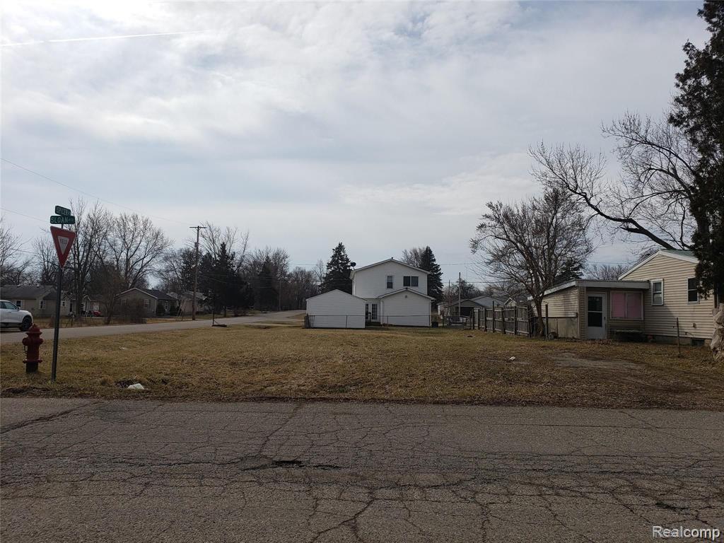 00 SLOAN Heights Property Photo 1