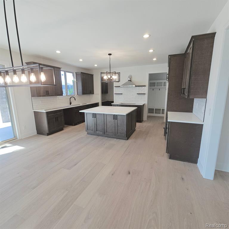 18468 Stallmann Drive Property Photo 10