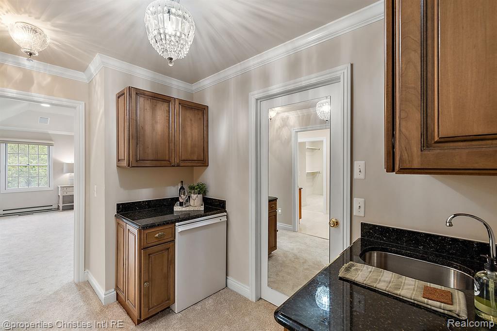 745 Wallace Street Property Photo 27