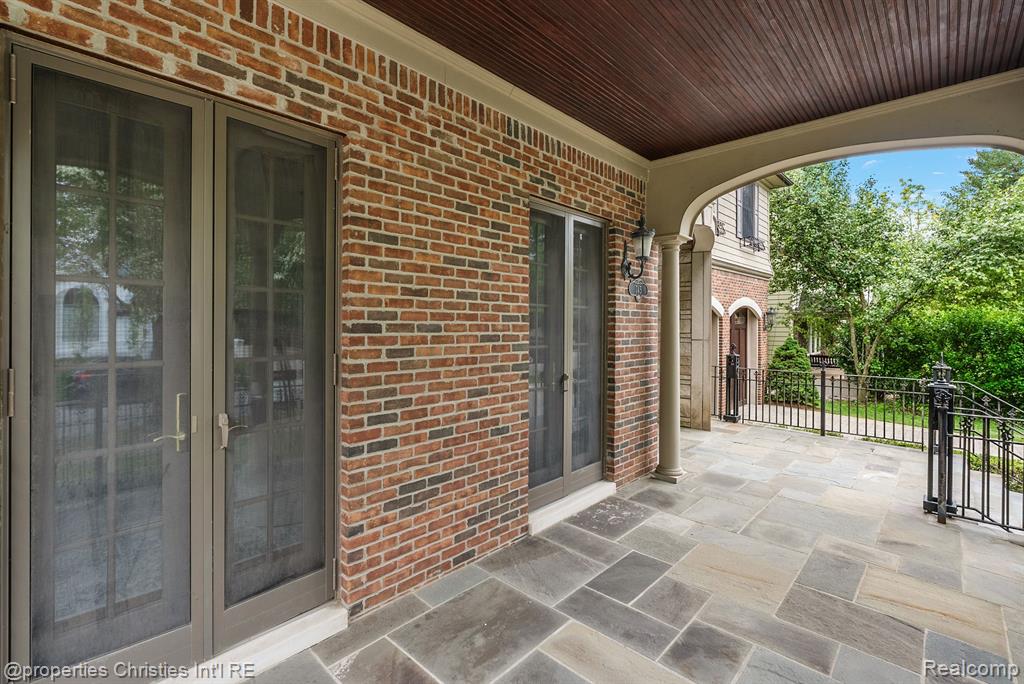745 Wallace Street Property Photo 42