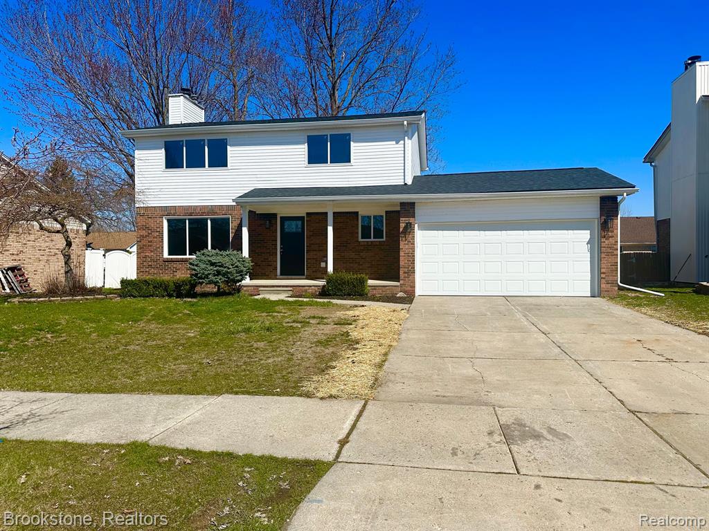 26207 Fairwood Drive Property Photo 1