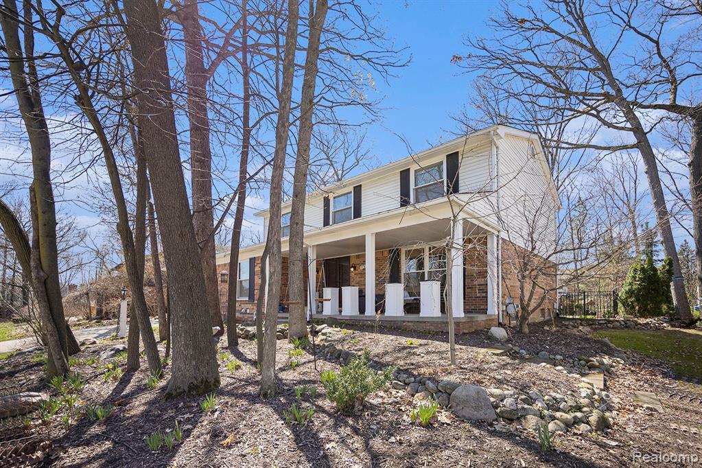 779 Medinah Drive Property Photo 3