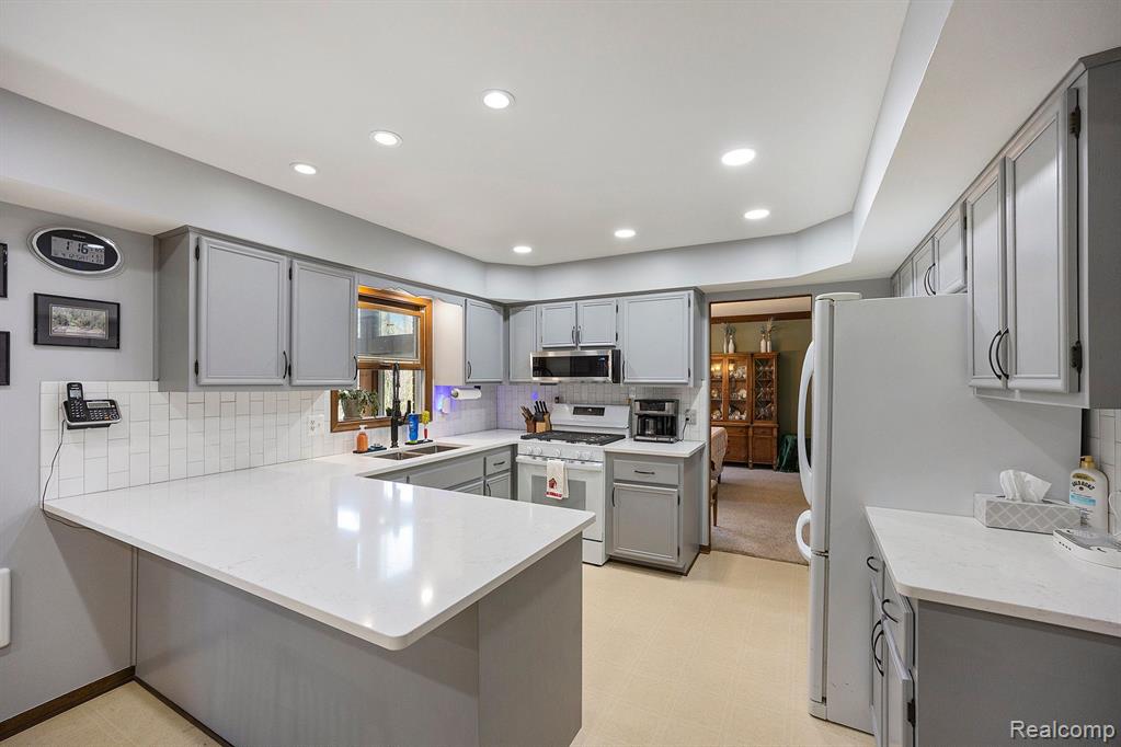 779 Medinah Drive Property Photo 13