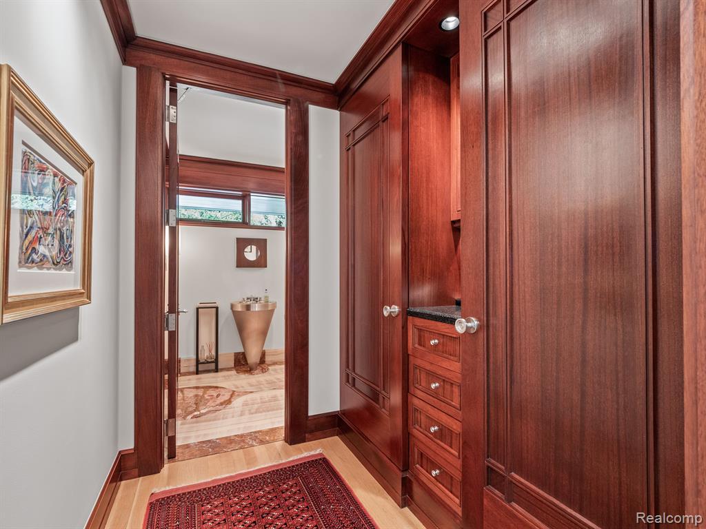 834 Southfield Road Property Photo 23