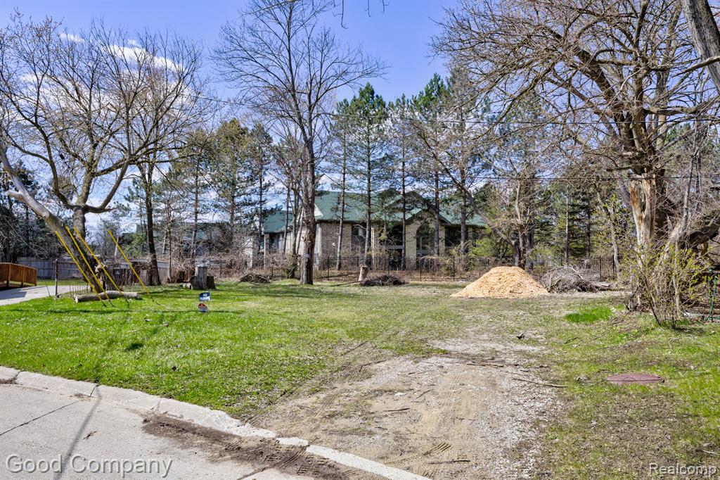 31844 Bay Property Photo 3