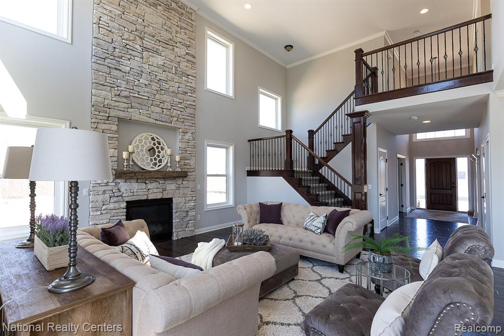 53212 Woodland Meadows Property Photo 9