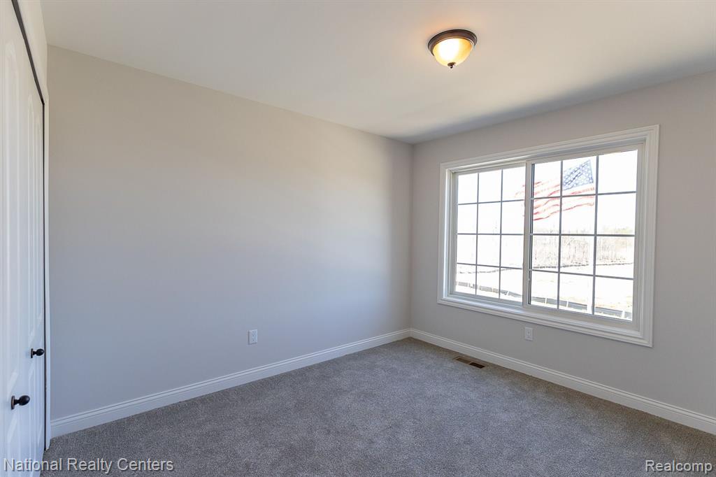 53212 Woodland Meadows Property Photo 24