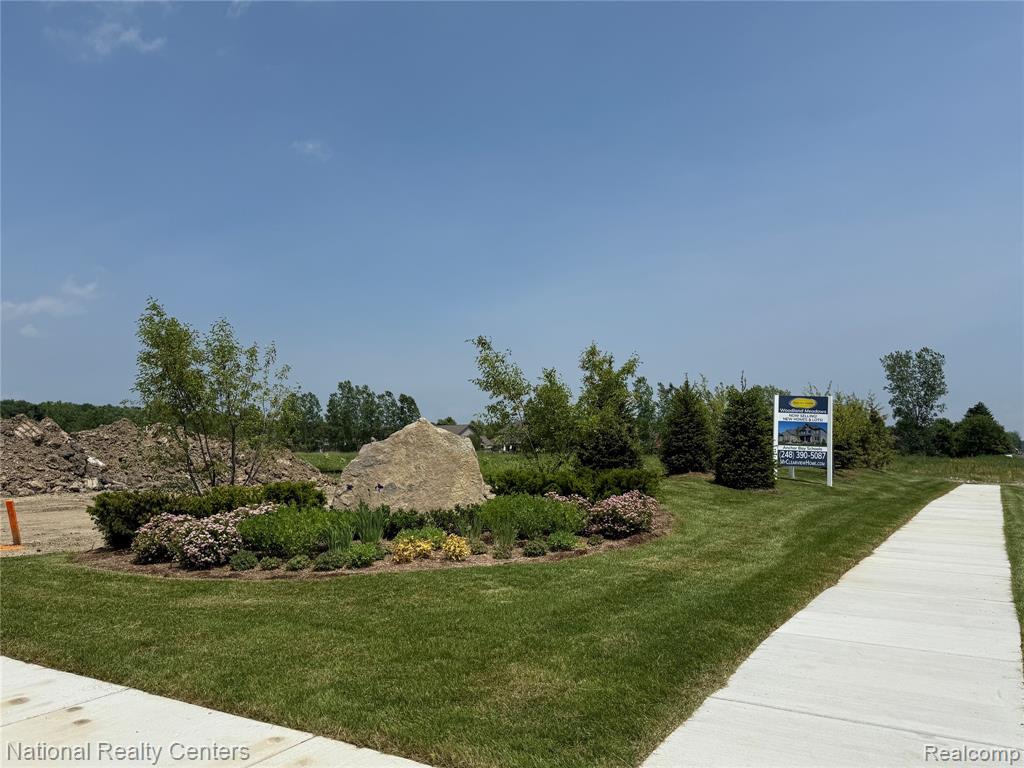53212 Woodland Meadows Property Photo 36