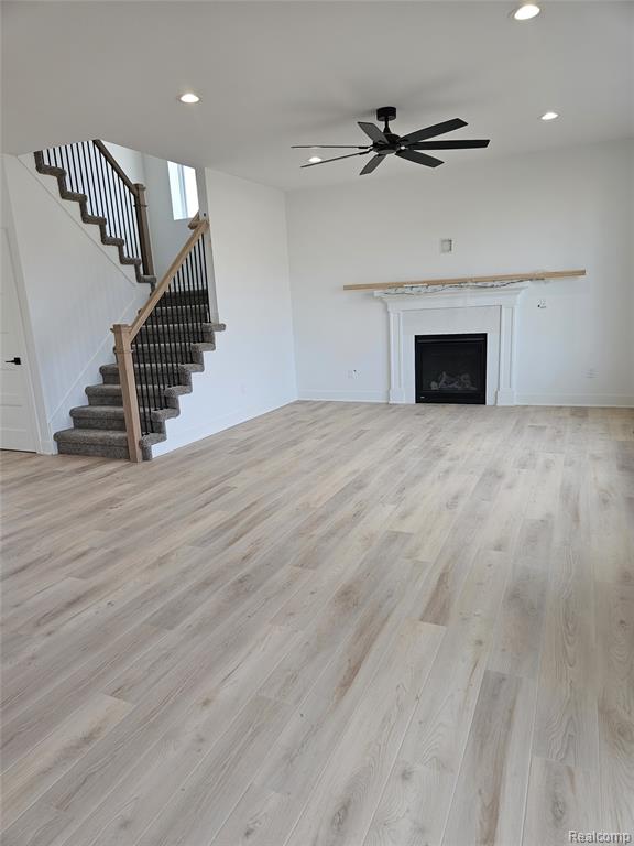 3071 Regatta Drive Property Photo 4