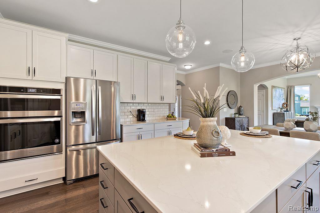13268 Cousin Property Photo 33