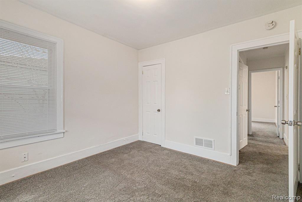 5402 Croissant Street Property Photo 18