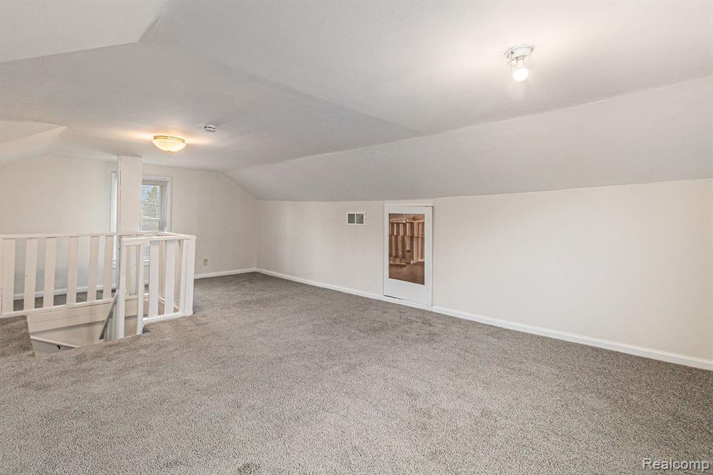 5402 Croissant Street Property Photo 22