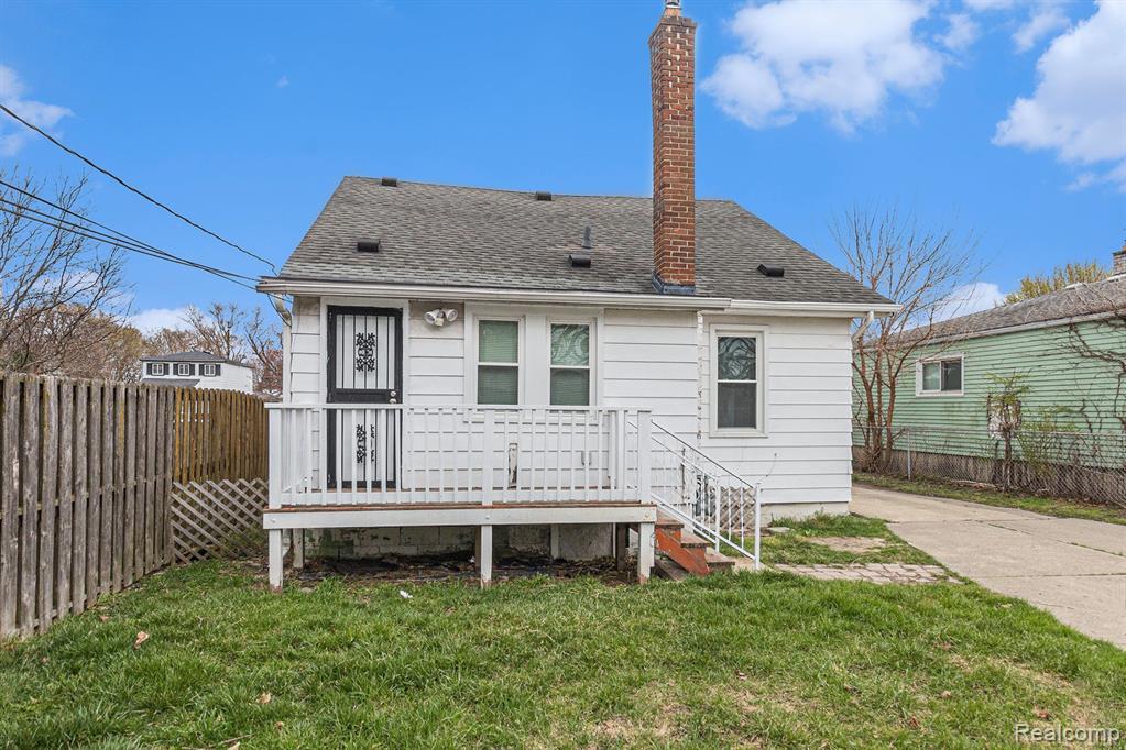 5402 Croissant Street Property Photo 23