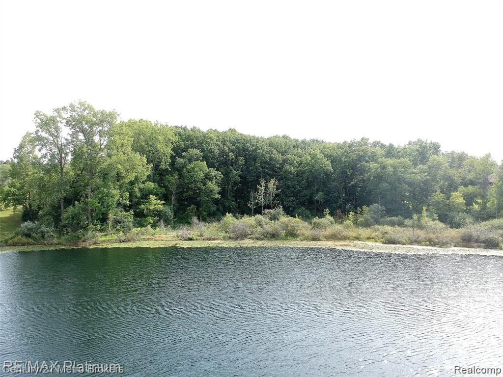00 Demode Parcel B Road Property Photo 6