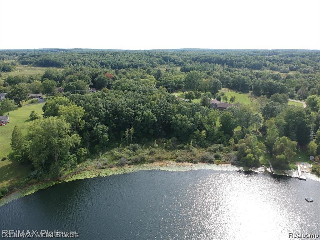00 Demode Parcel B Road Property Photo 7