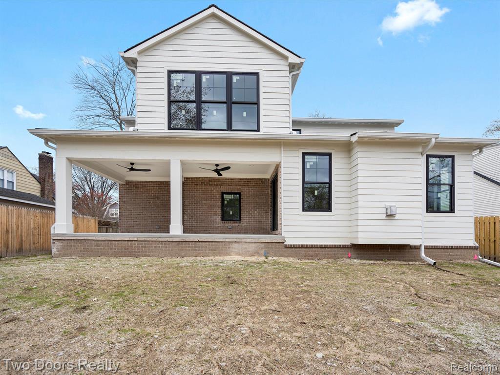 820 Oakridge Avenue Property Photo 5