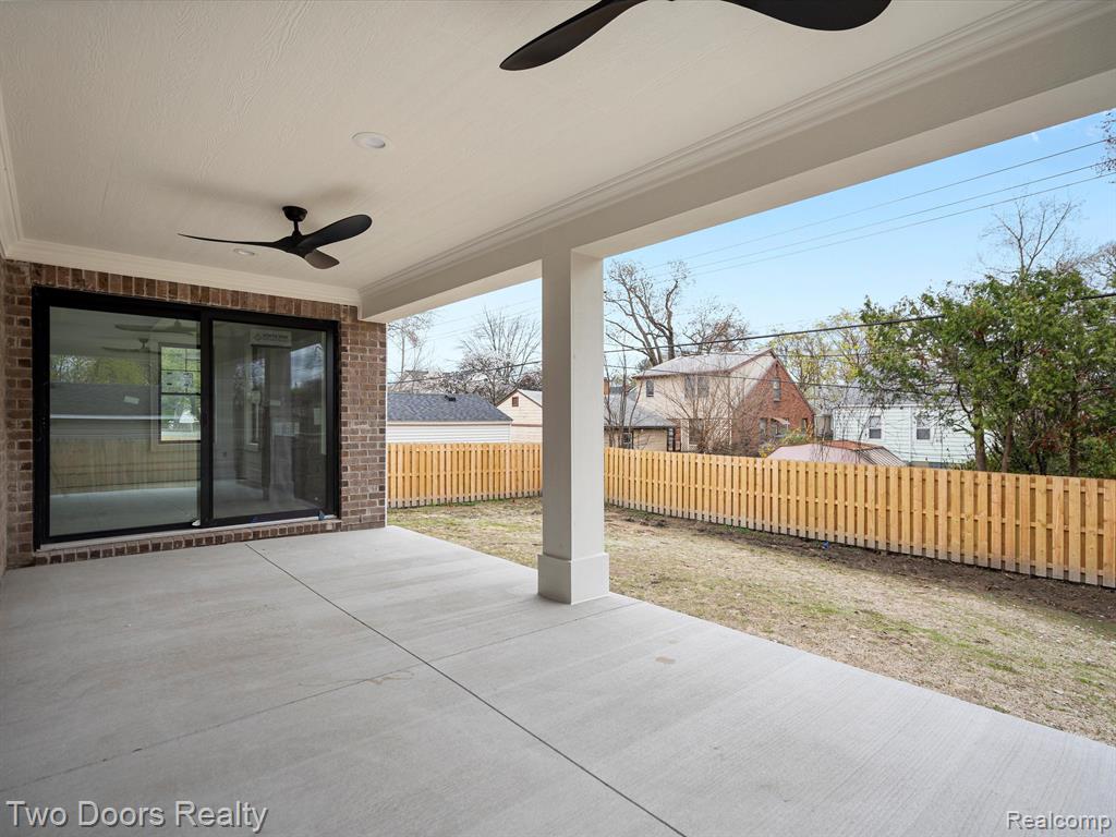820 Oakridge Avenue Property Photo 7