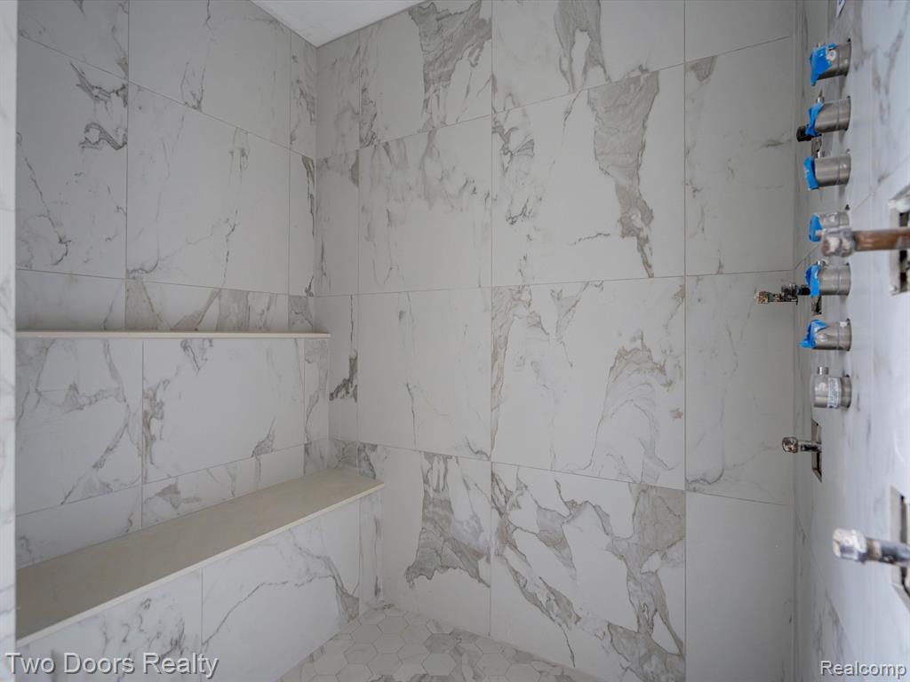 820 Oakridge Avenue Property Photo 39