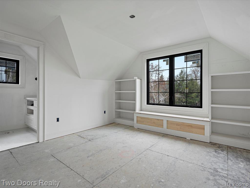 820 Oakridge Avenue Property Photo 44