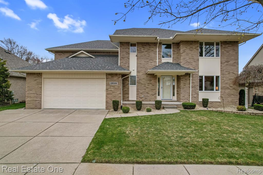 18114 Teresa Drive Property Photo 1