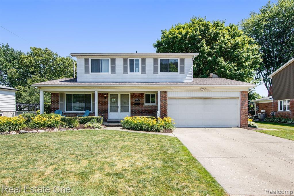 4130 Ramblewood Drive Property Photo 1