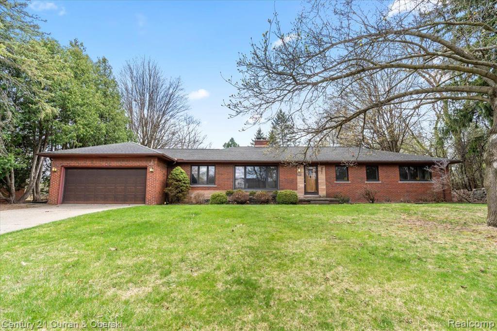 1295 Fieldway Court Property Photo 1