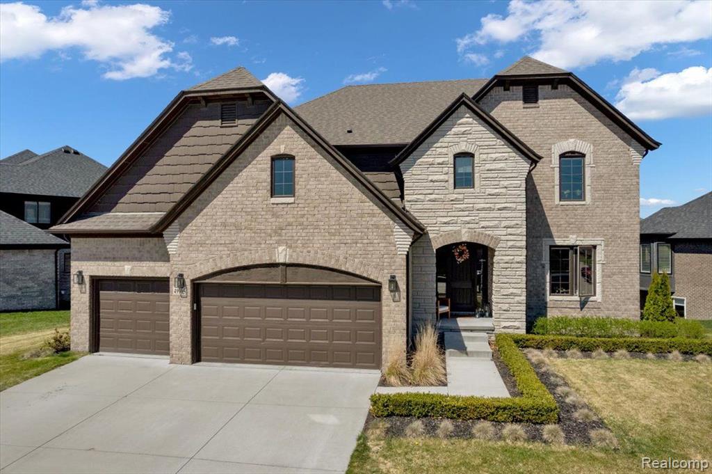 49905 Majestic Drive Property Photo 1