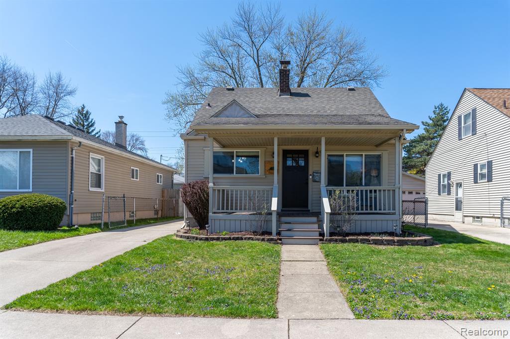 405 N Minerva Avenue Property Photo 1