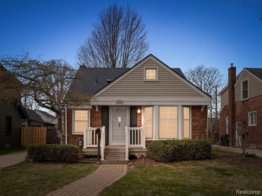 1646 S Bates Street Property Photo 1
