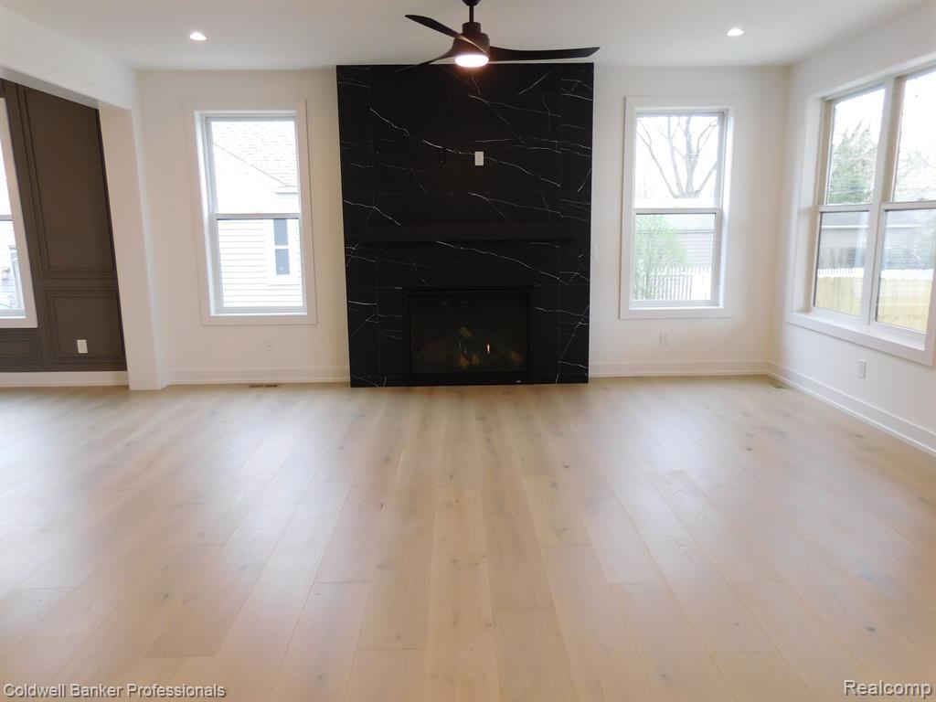 3521 Chester Road Property Photo 3