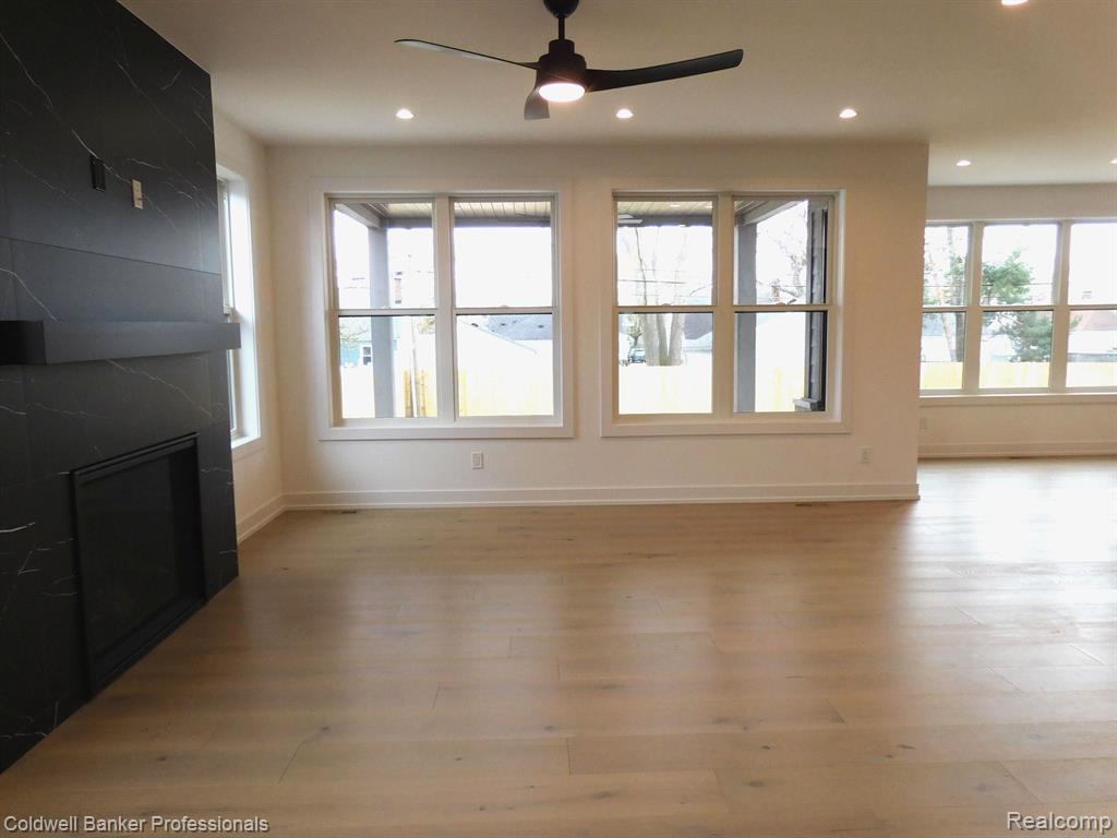 3521 Chester Road Property Photo 4