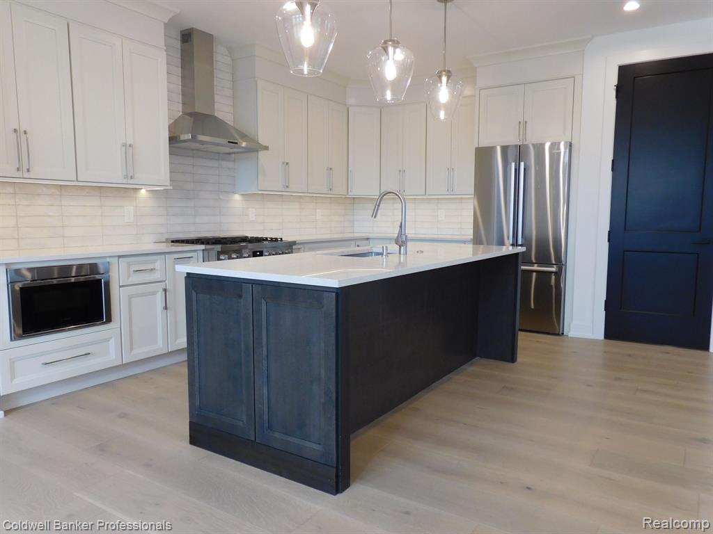 3521 Chester Road Property Photo 6