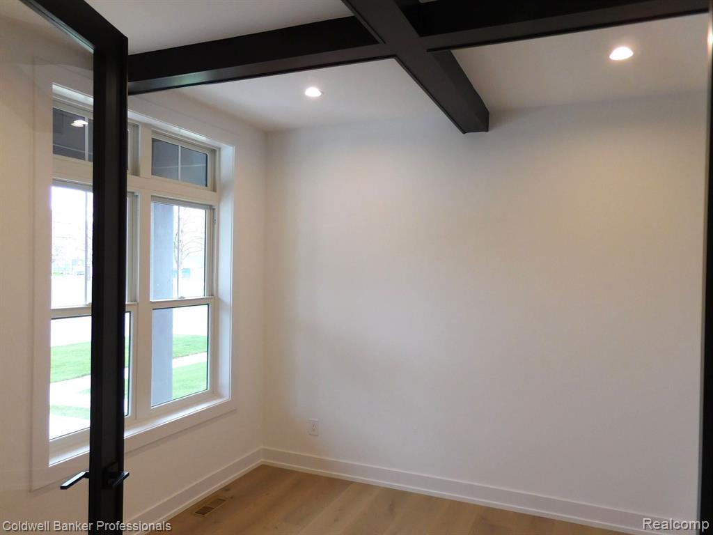 3521 Chester Road Property Photo 15