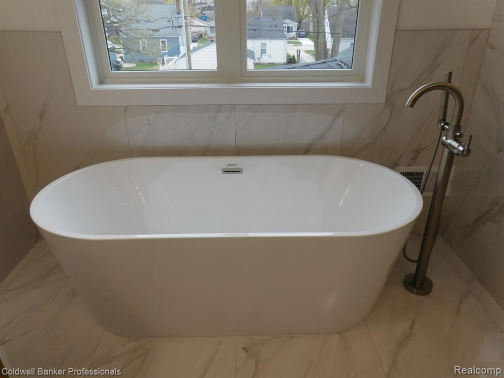 3521 Chester Road Property Photo 21