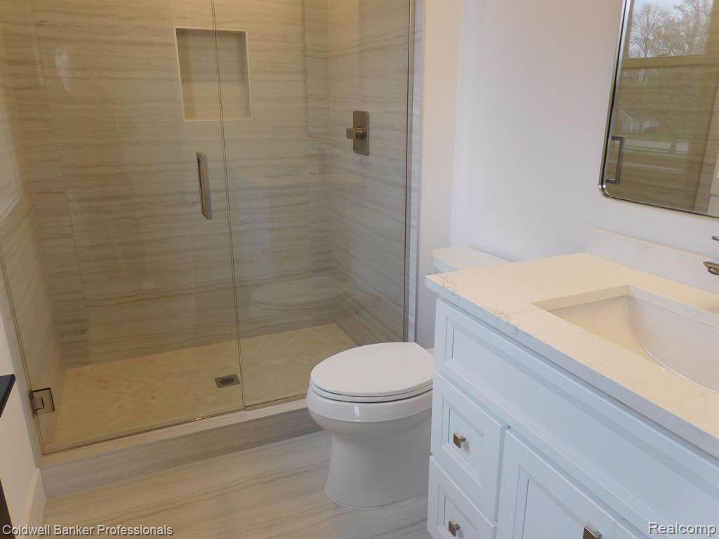 3521 Chester Road Property Photo 35