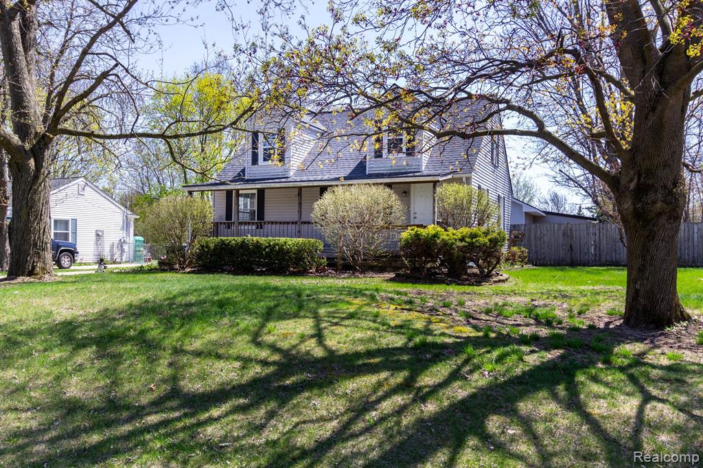 1153 Grace Avenue Property Photo 1